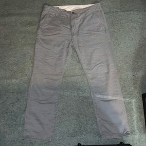 Pre Owned Levi’s Gray Chino
